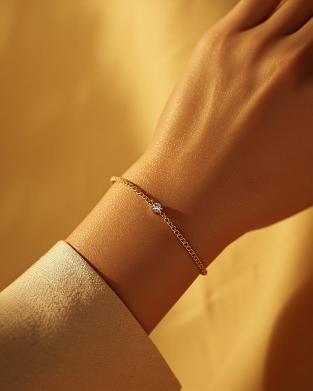 Bracelet Chaîne Solitaire porté — Carron et Olivier