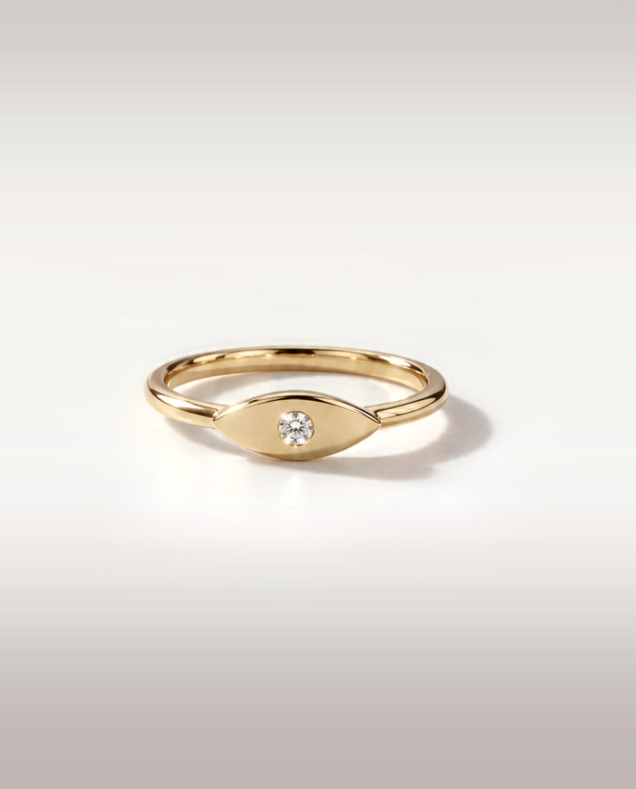 Bague Navette — or jaune, plaque navette et diamant, vue de face