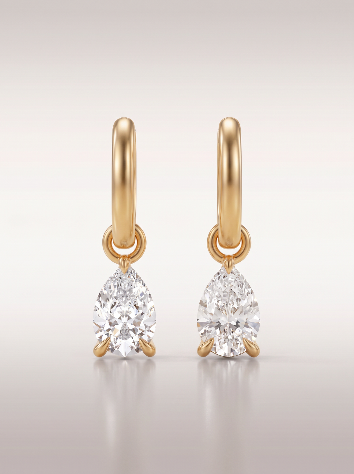 Dormeuses Goutte Diamant — vue de face