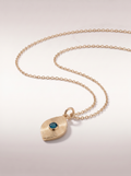 Collier Œil Bleu — vue trois-quarts