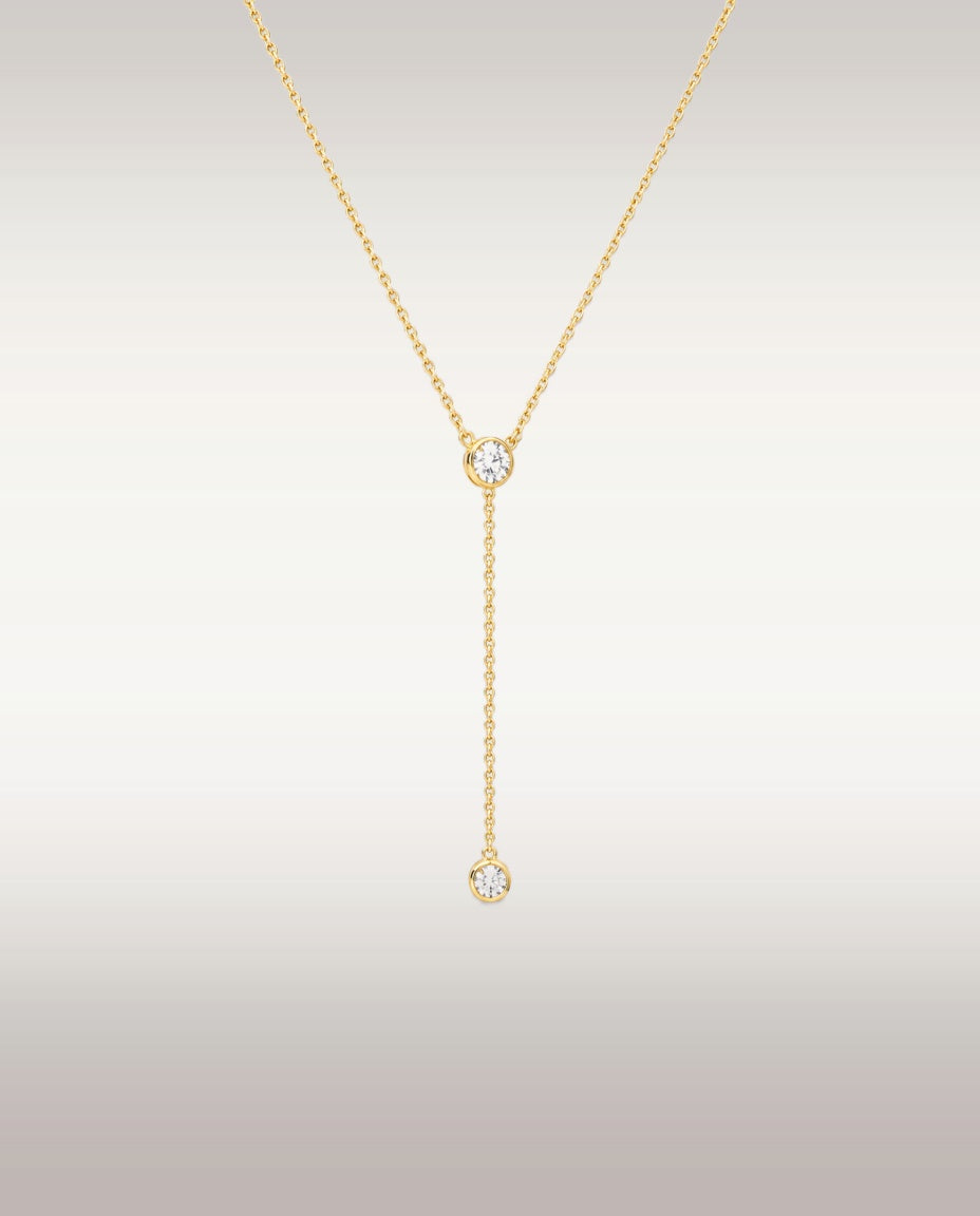 Collier Aplomb — collier en Y, deux diamants de laboratoire sertis clos, or jaune — vue de face