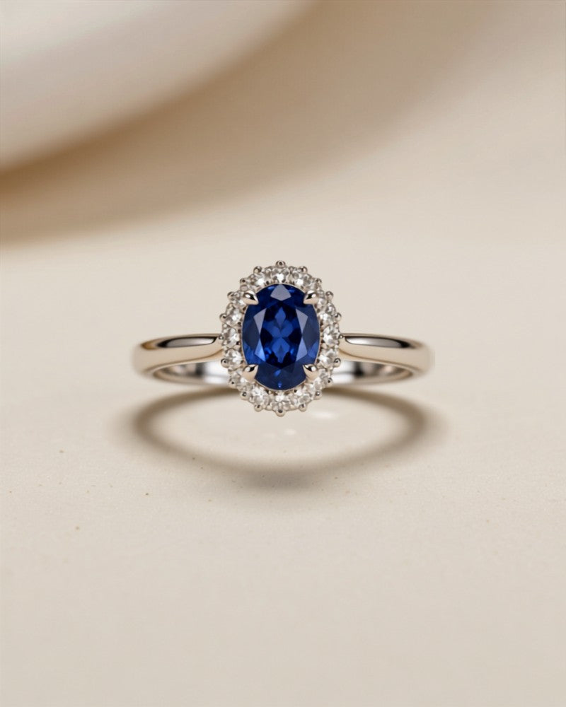 Bague Halo Saphir — Carron et Olivier